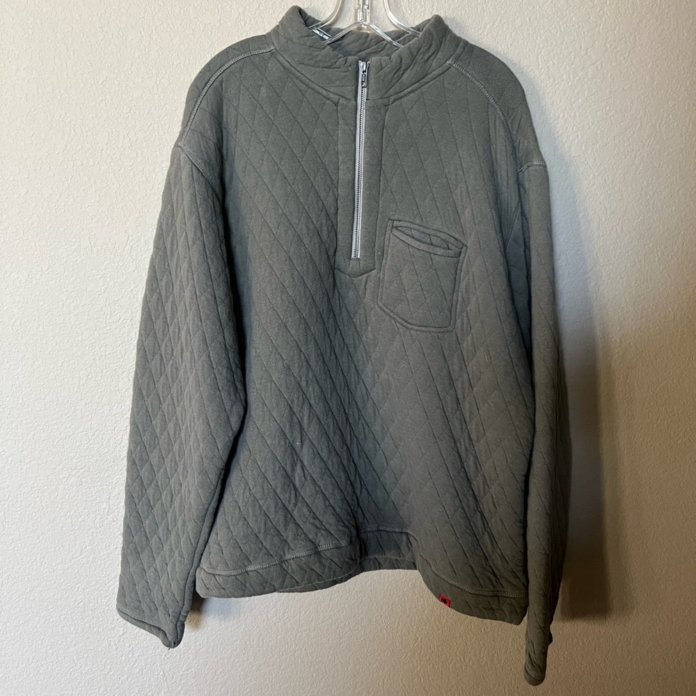 Mountain Khaki Men’s Olive Green Quilted Quarter Zip Pullover